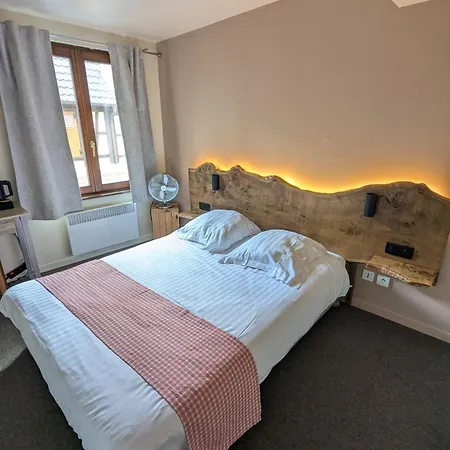 Le Chasseur Hotel 2*